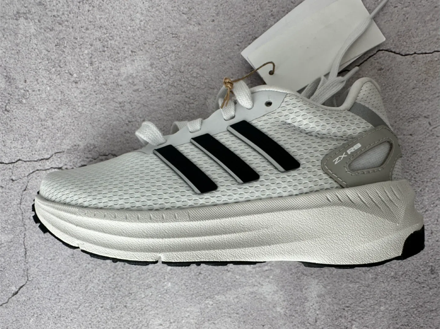 KIDS Adidas ZX Responde White Sneakers - New-size13 image indicator(3)