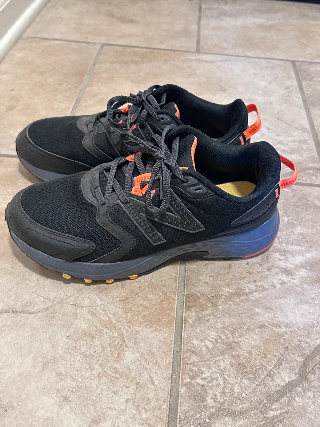 New Balance Running Shoes - Black ( US 8.5, 26.5 cm) image indicator(4)