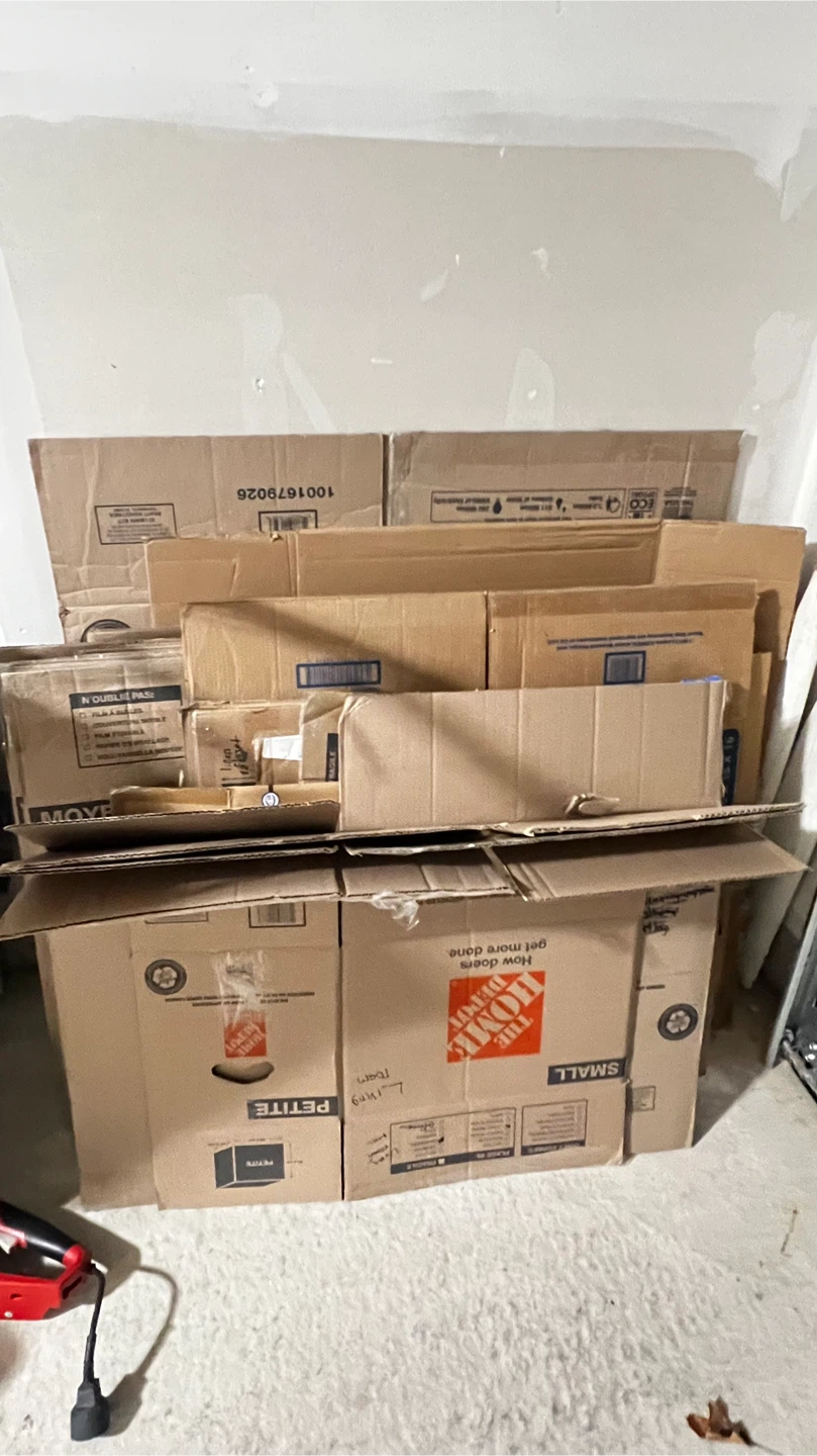 Moving boxes - photo 2
