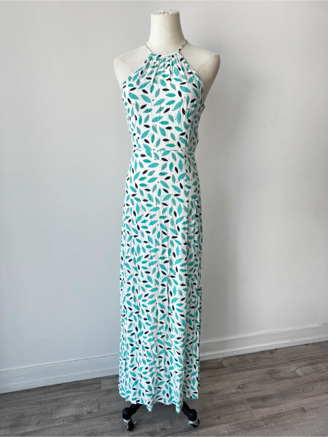 Palm Lagoon Halter Maxi Dress - Size M thumbnail