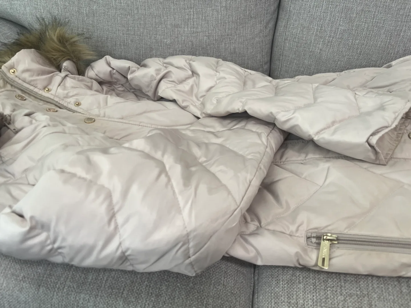 Very warm light beige down puffer coat image indicator(3)