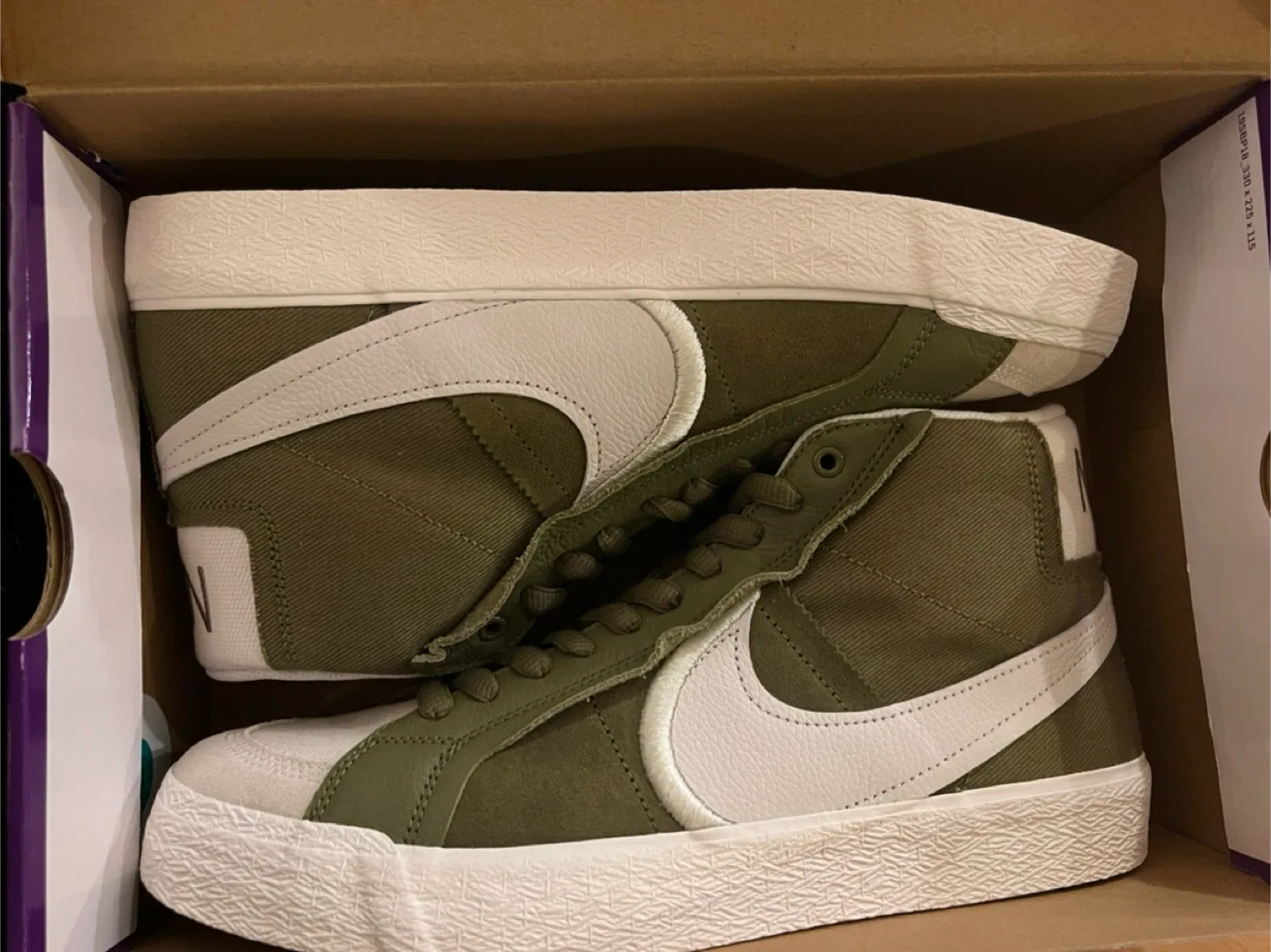 Nike SB Zoom Blazer Mid PRM Plus Pilgrim/Phantom - Size 11.5 image indicator(4)