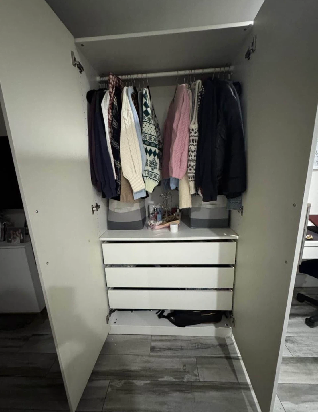 White Wardrobe Closet