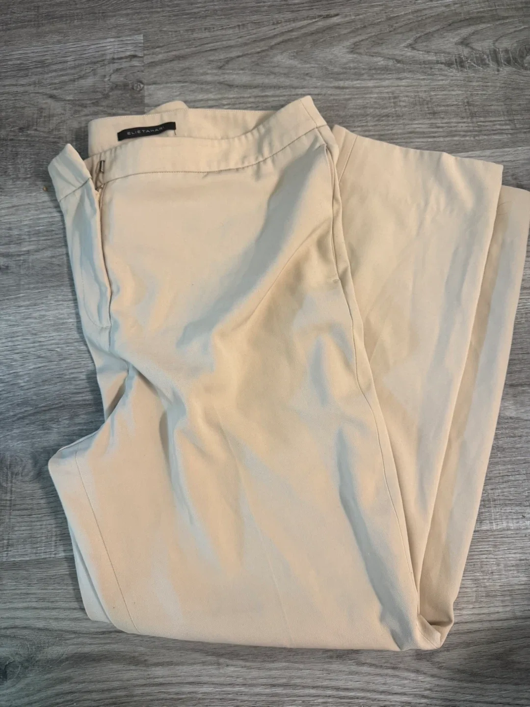 Tahari & H&M Women's Suit Set thumbnail