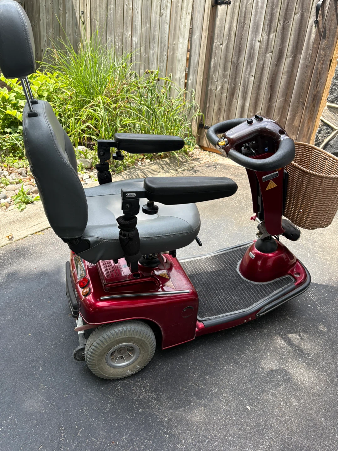 Shoprider Mobility Scooter - Burgundy - photo 2