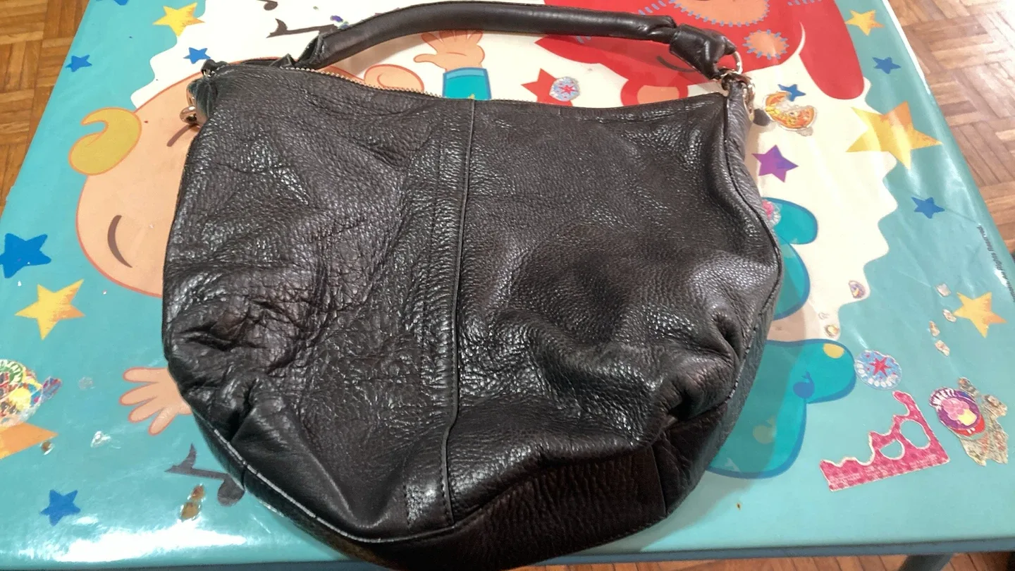 DANIER Genuine Leather Black Handbag image indicator(2)