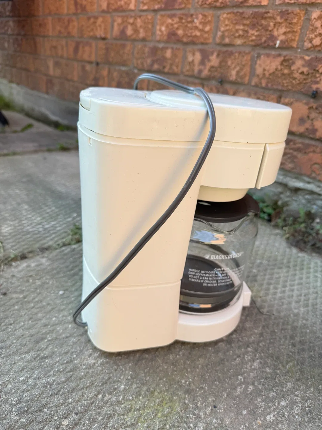 Black & Decker 10-Cup Drip Coffeemaker image indicator(4)