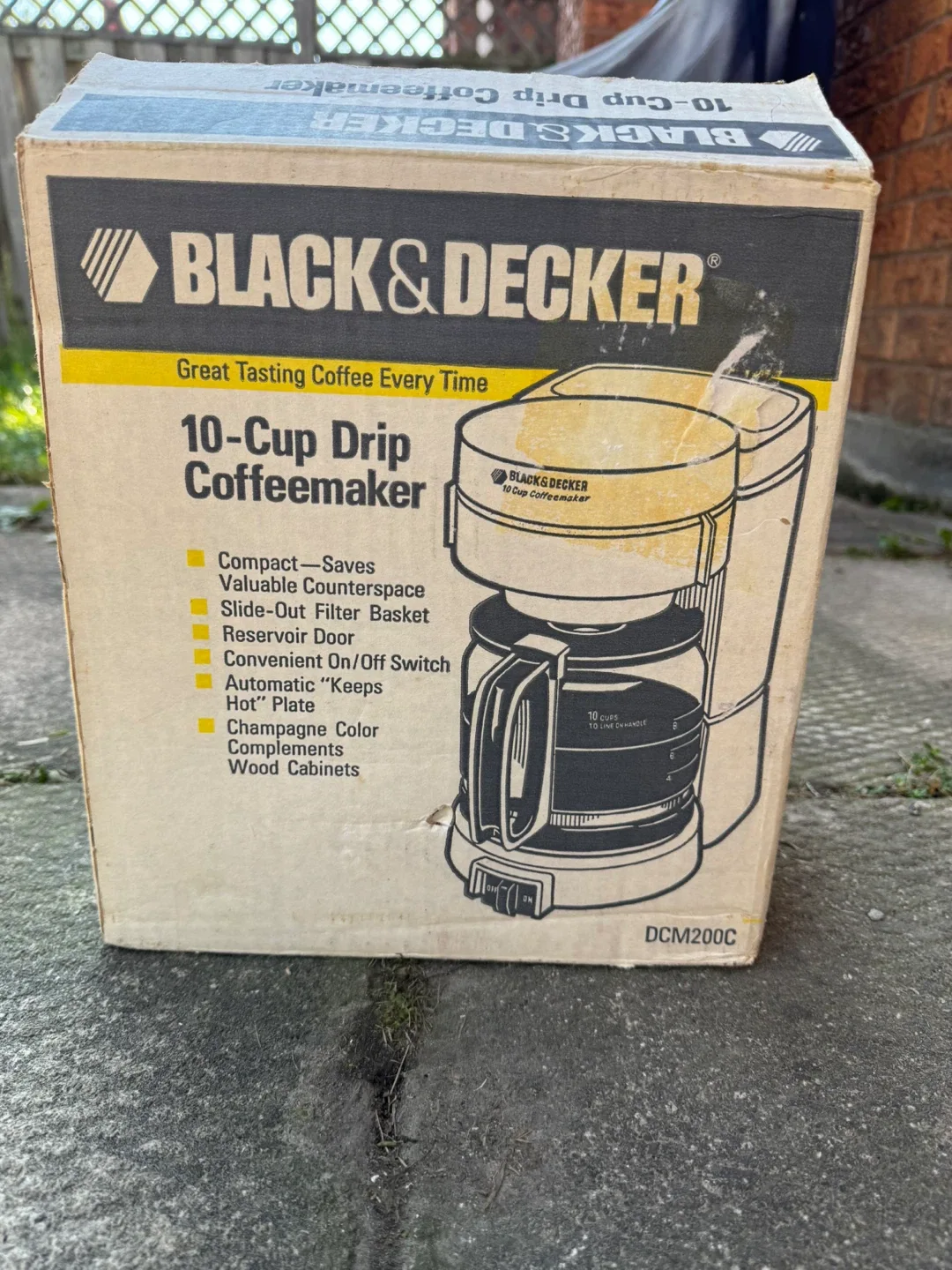 Black & Decker 10-Cup Drip Coffeemaker image indicator(5)