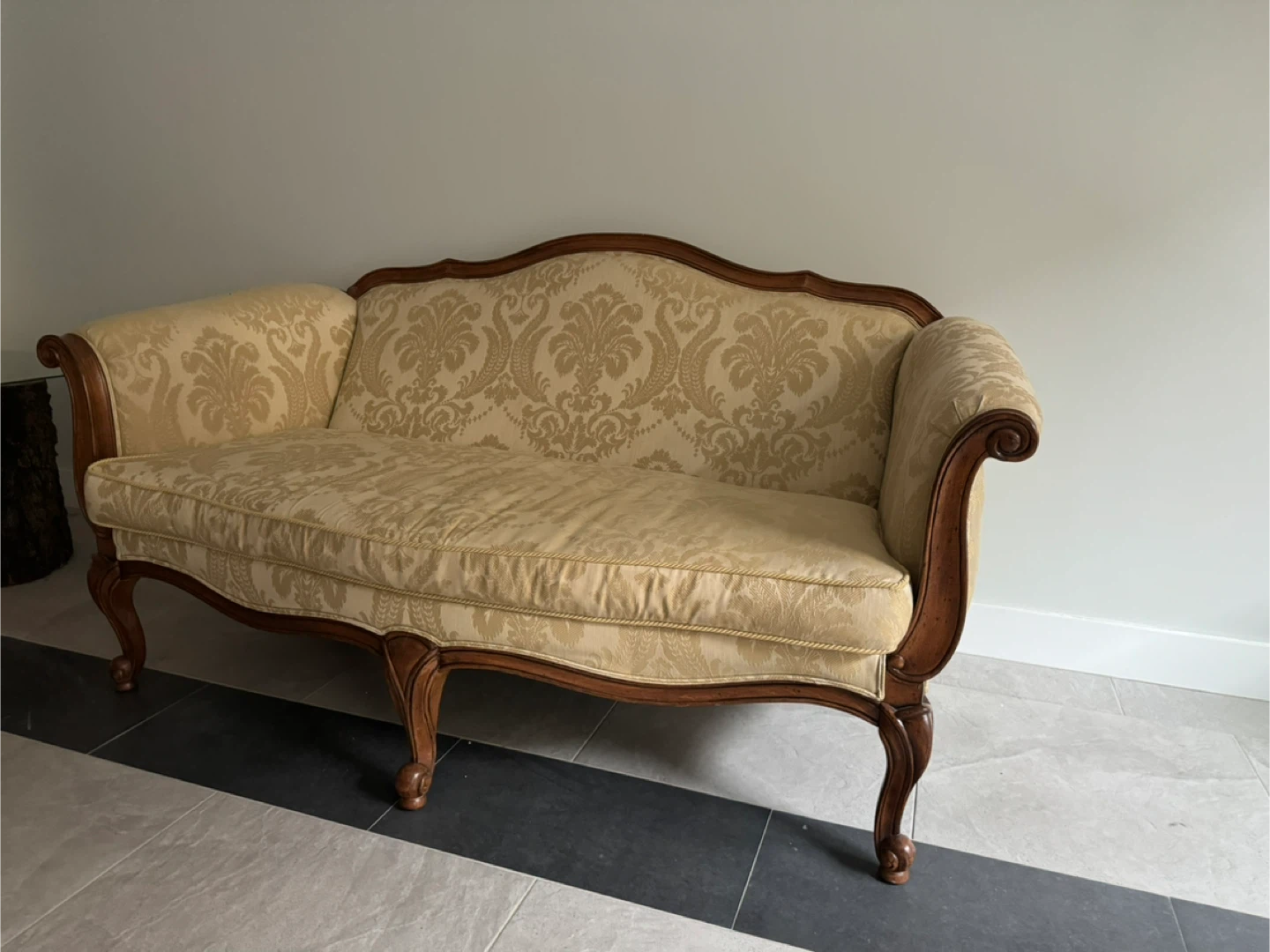 Antique Style Loveseat Sofa - Beige & Wood - photo 3