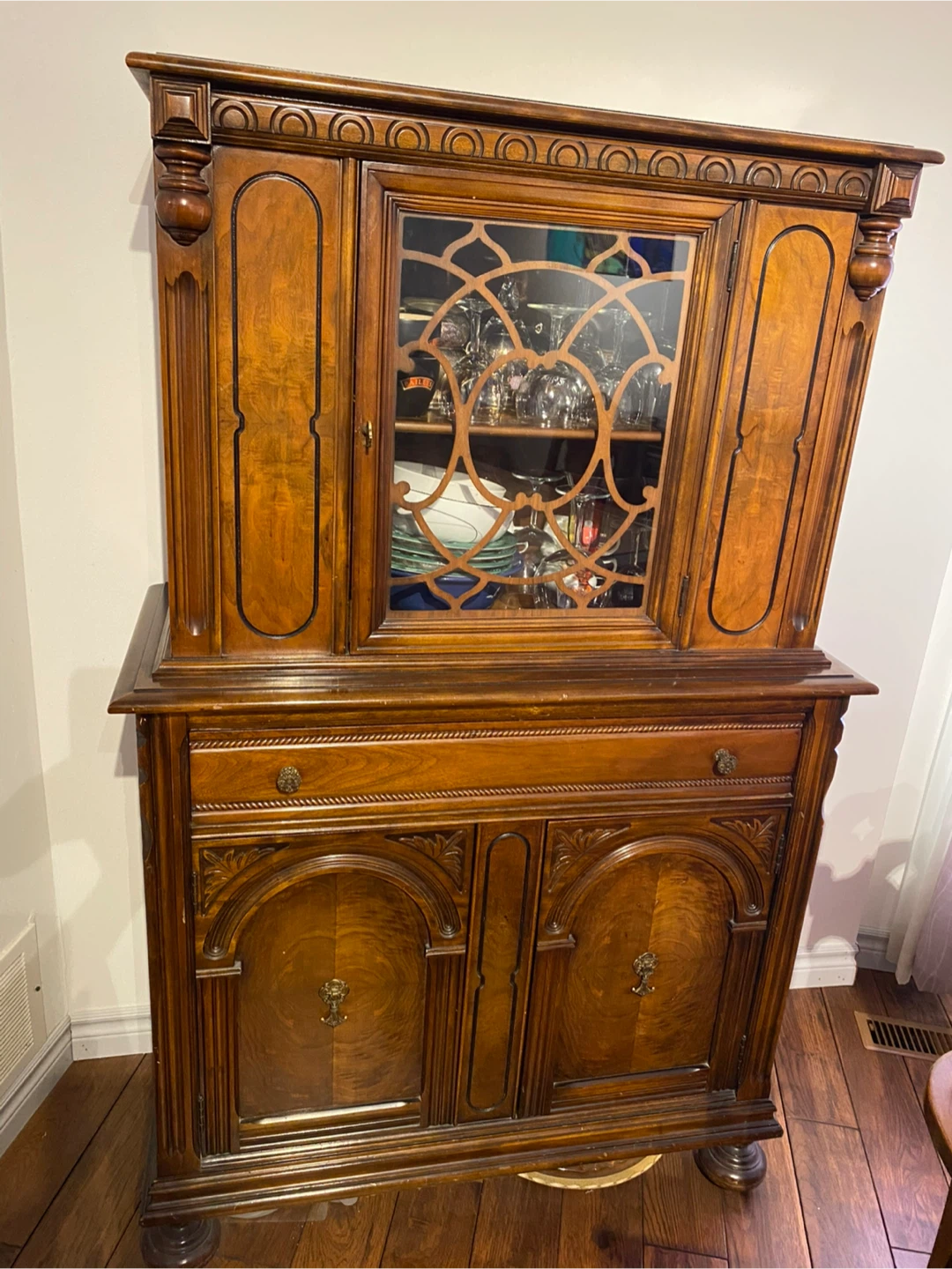 Antique Dining Set - Table, Chairs, Hutch & Buffet - photo 3
