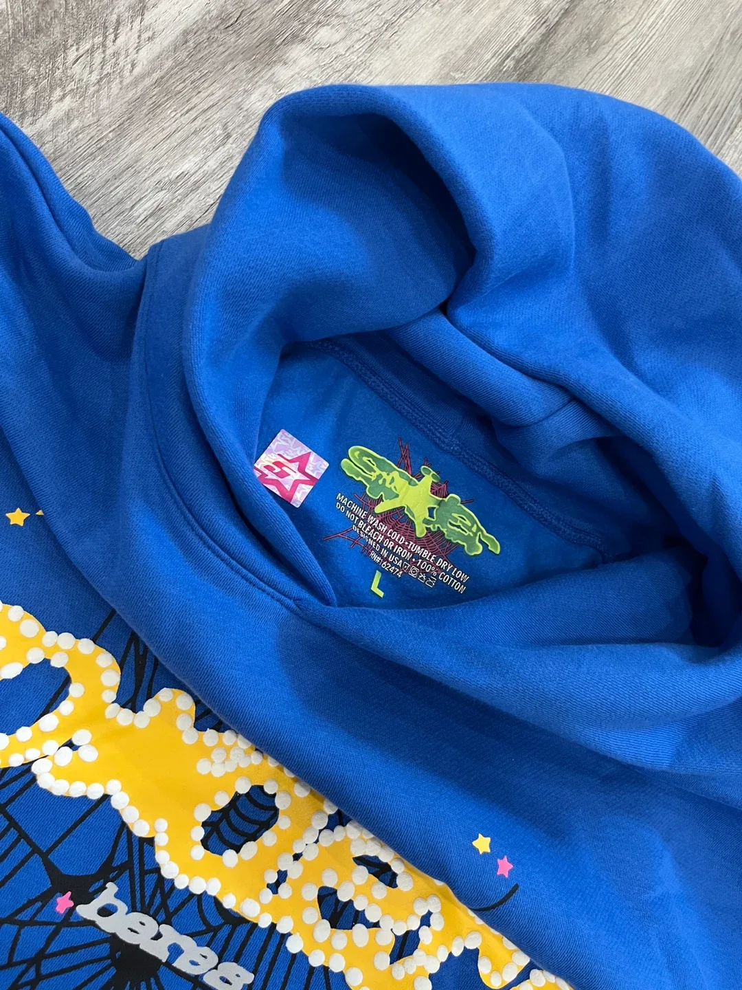 **BRAND NEW**  Spider hoodie image indicator(4)