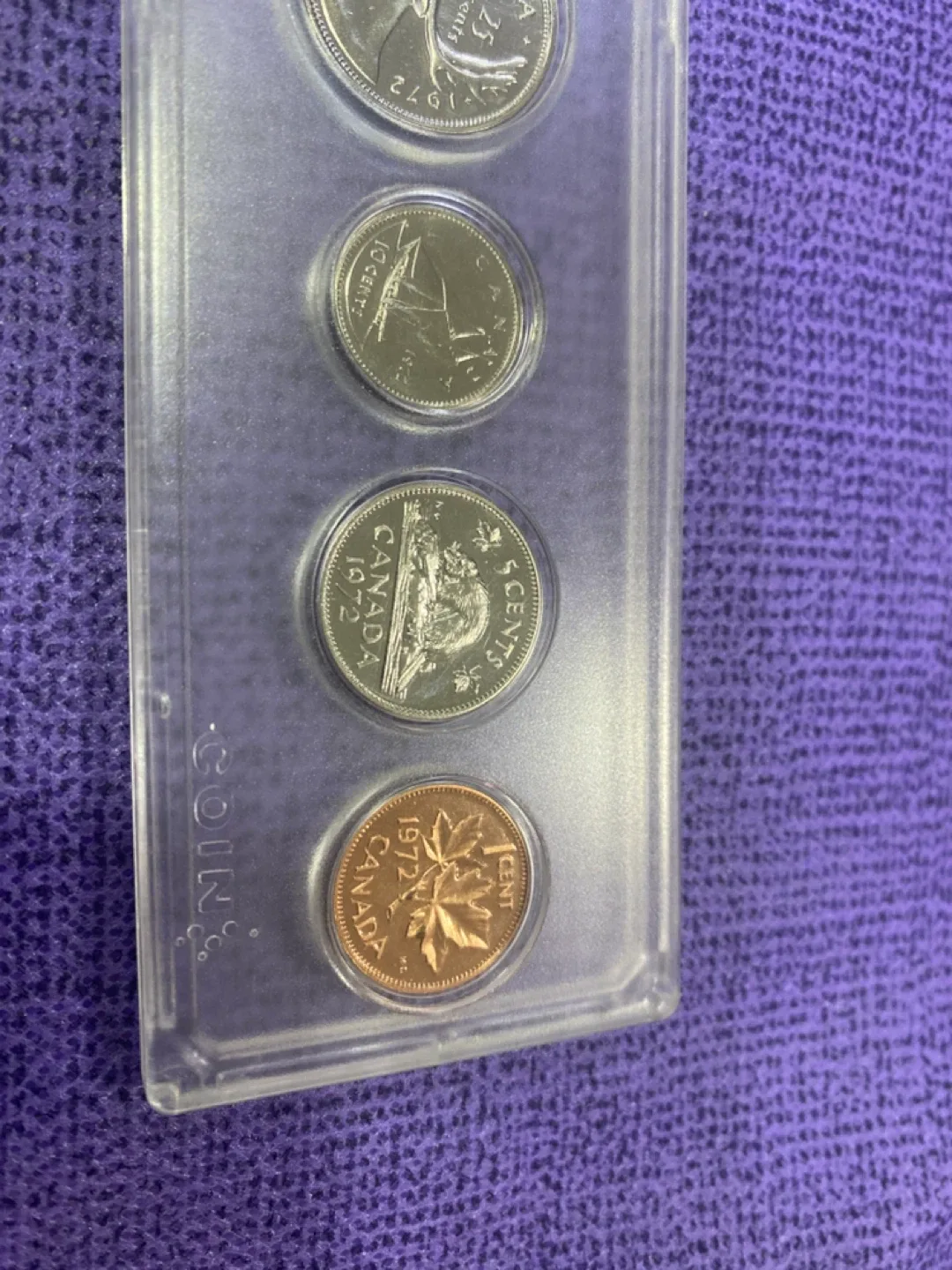 1972 Canadian Coins Set image indicator(3)