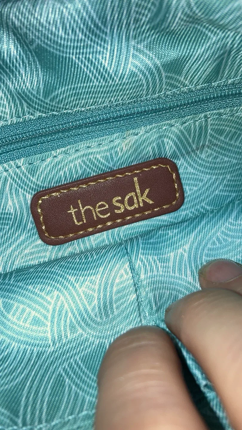 The Sak White Leather Crossbody Bag image indicator(3)