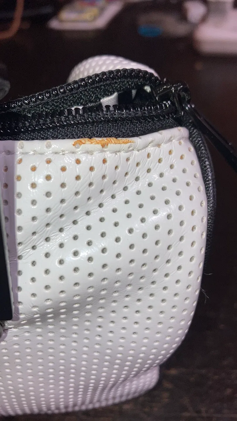 Fox Racing White & Black Handbag image indicator(2)