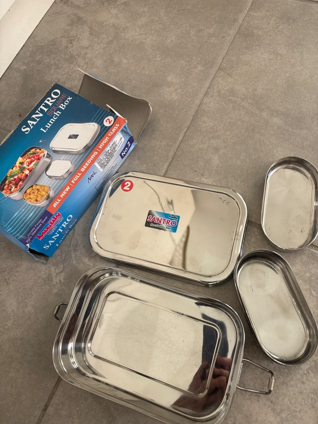 Santro  Square Lunch Box - Stainless Steel image indicator(2)