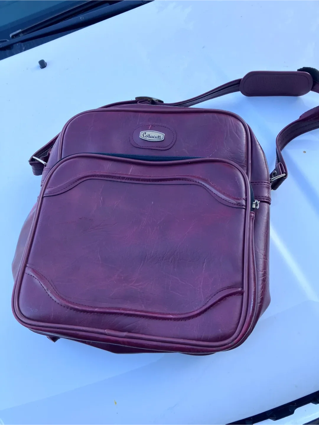 CollaCutt Burgundy Leather Shoulder Bag thumbnail