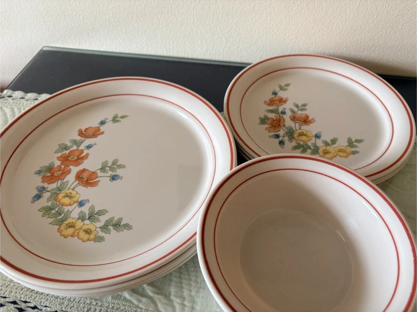 Corning Royal Garden Dinnerware Set 🥕