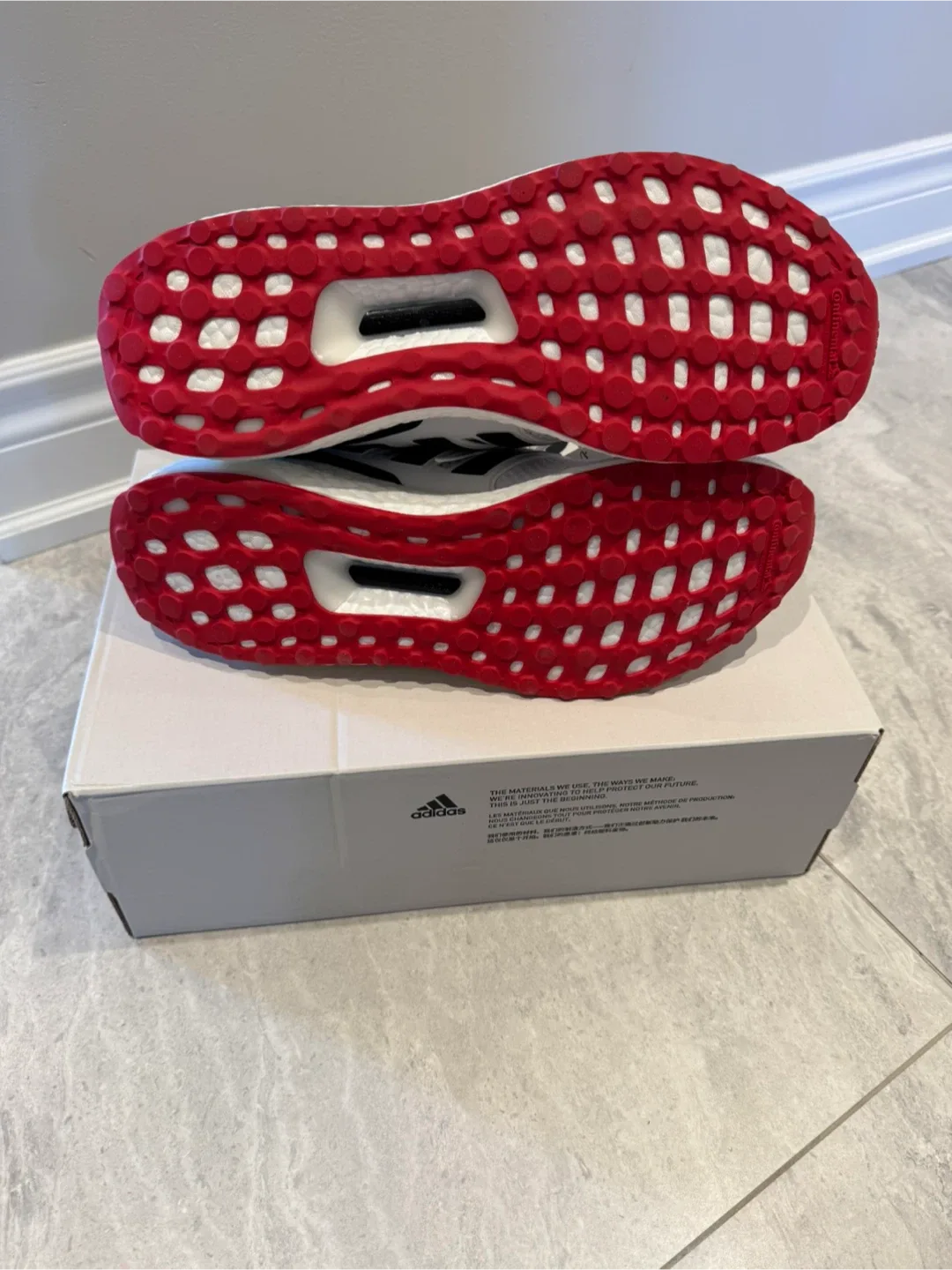 Men's New Adidas Ultraboost 1.0 White/Red (Size 11) image indicator(5)