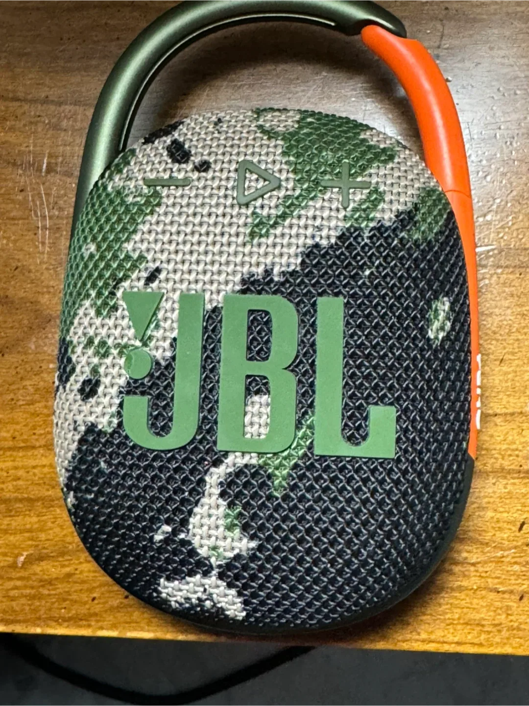 JBL Clip 4 Camo Portable Bluetooth Speaker thumbnail