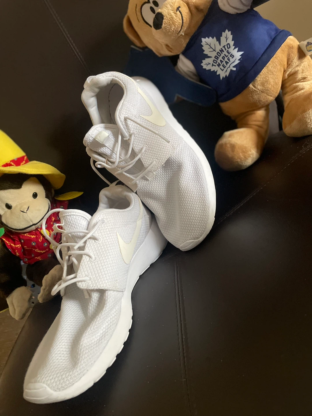 Nike Roshe One White Sneakers - Size US 10