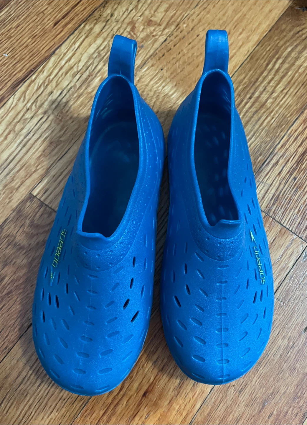 Speedo Water Shoes - Child size 9/10