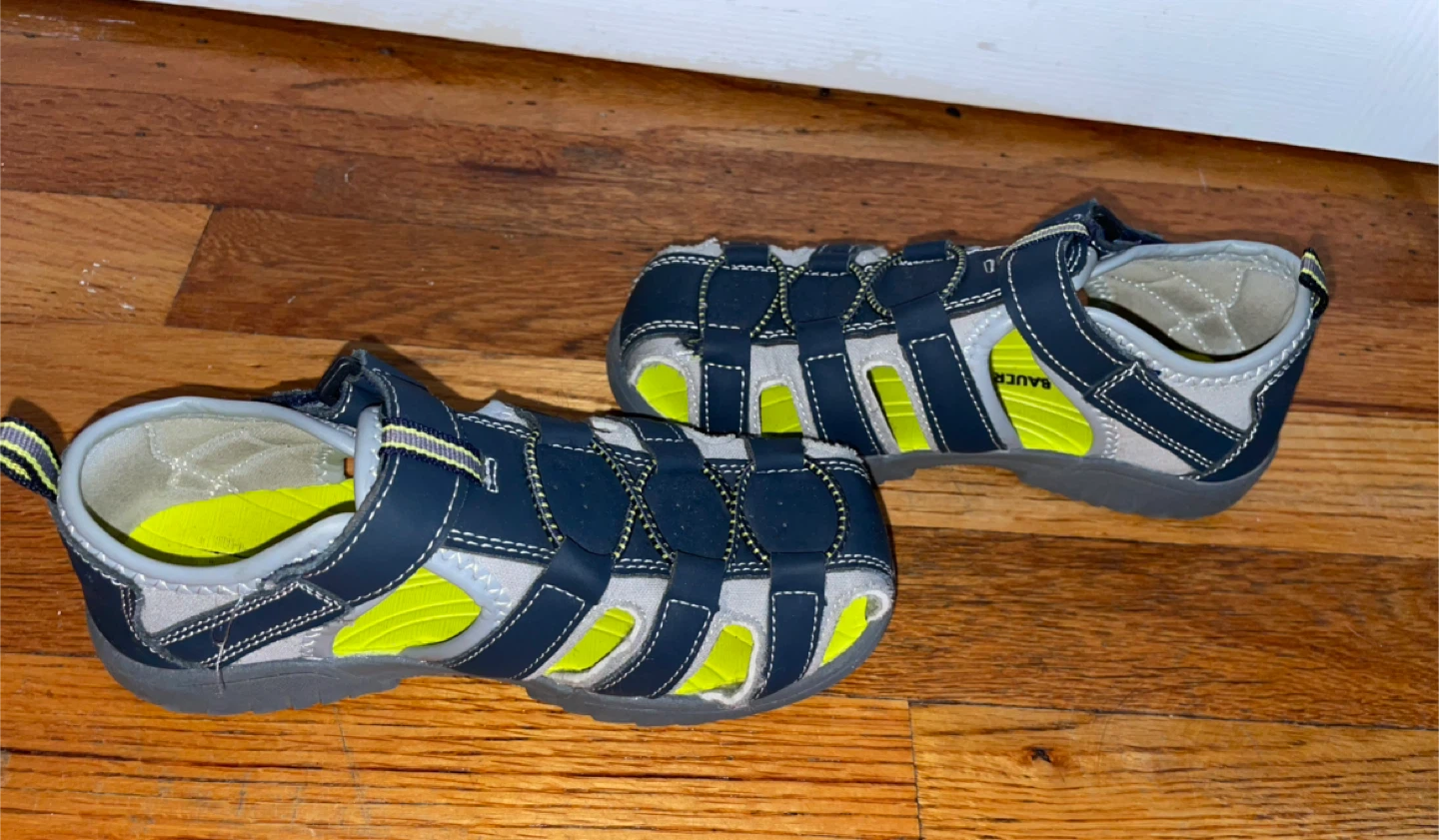 Boy Sandals - Size 11 - photo 3