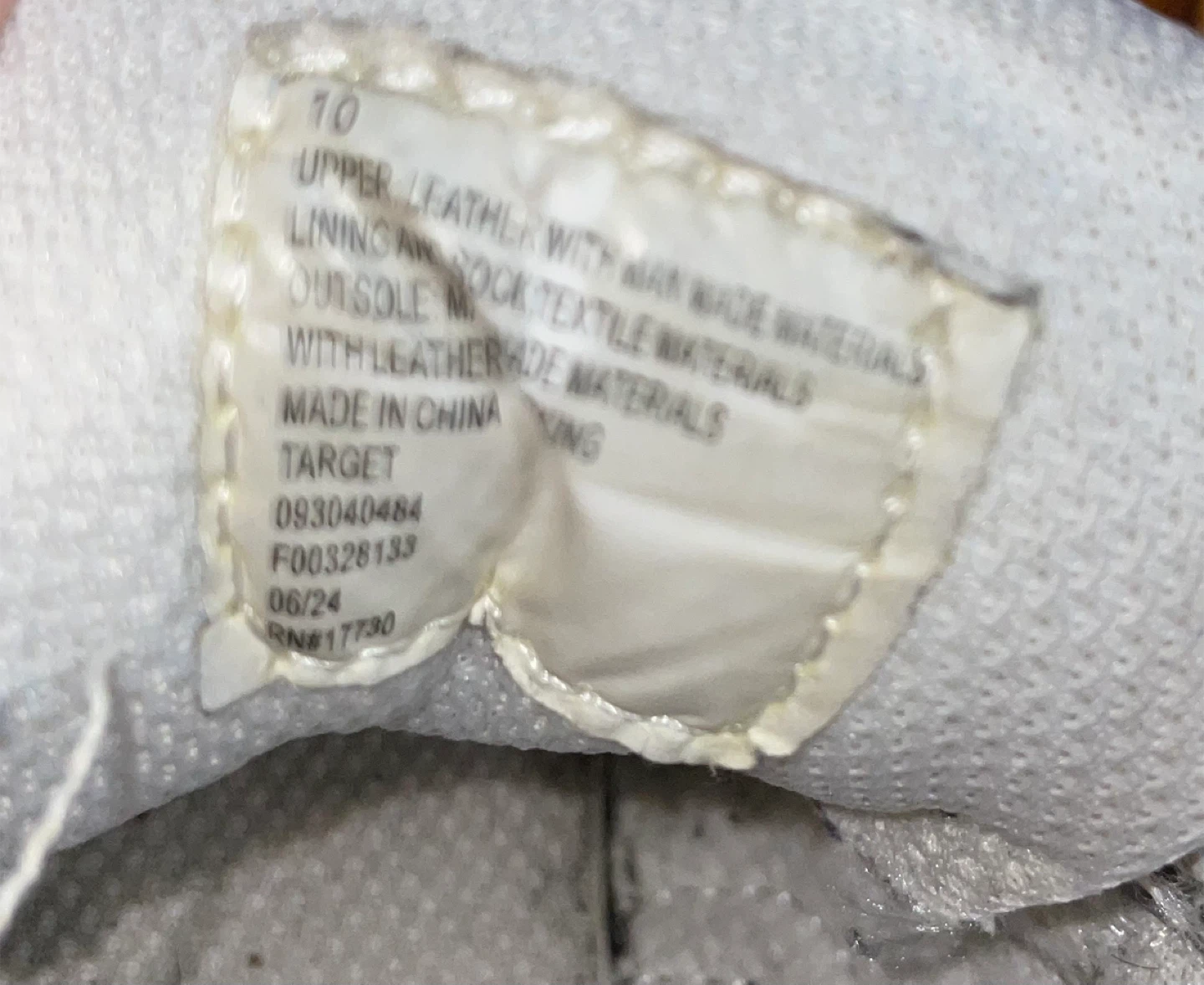 Child Sneakers- size 10 - photo 4