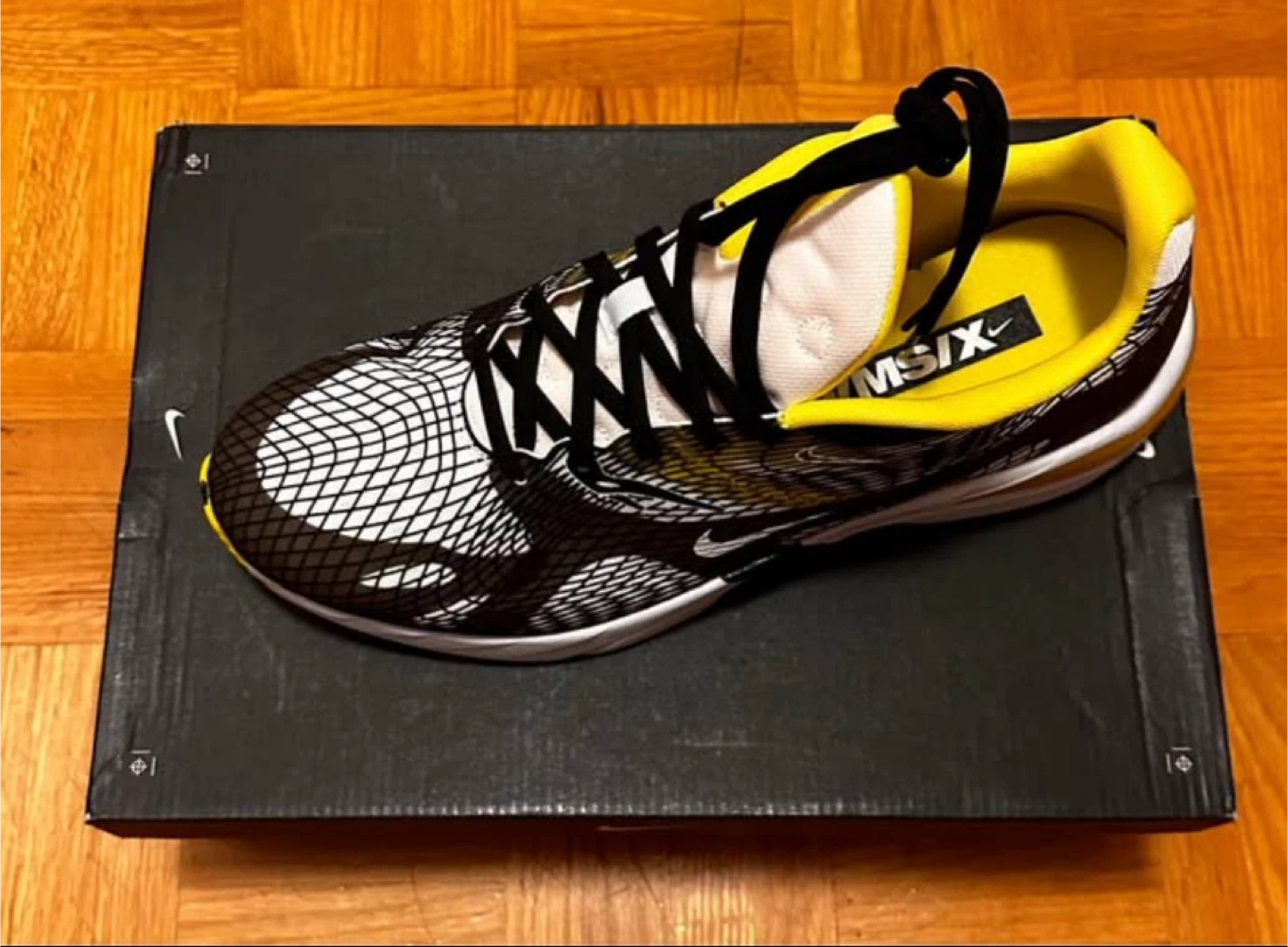 Nike IMSIX Sneakers - Size US 11 - photo 2
