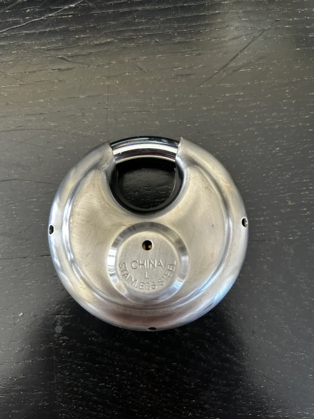 Defender Stainless Steel Disc Padlock with Keys image indicator(3)