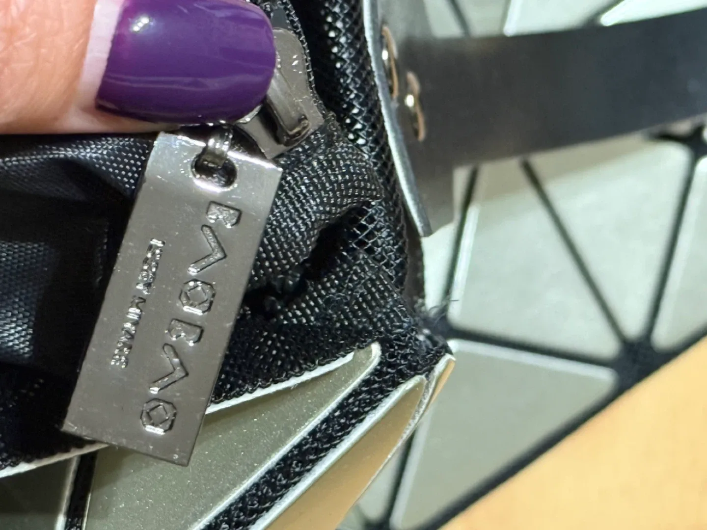 BAO BAO ISSEY MIYAKE Tote Bag image indicator(4)