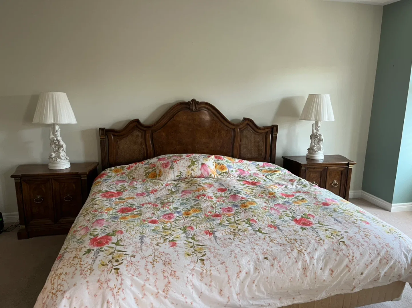 King Bedroom Set - Dresser, Bed Frame, Night Stands image indicator(2)