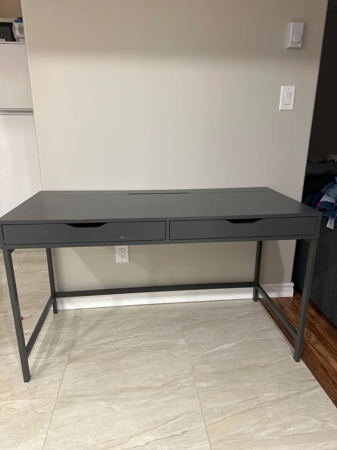 Gray Desk with Drawers image indicator(2)