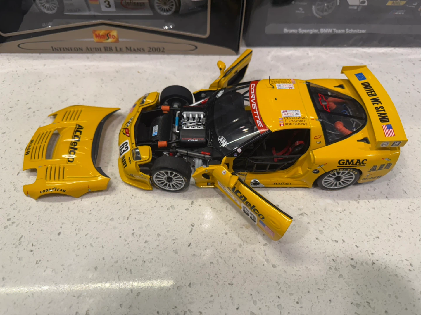 AUTOart #63 Chevrolet Corvette C5R 2002 Le Mans 24 Hours - photo 5