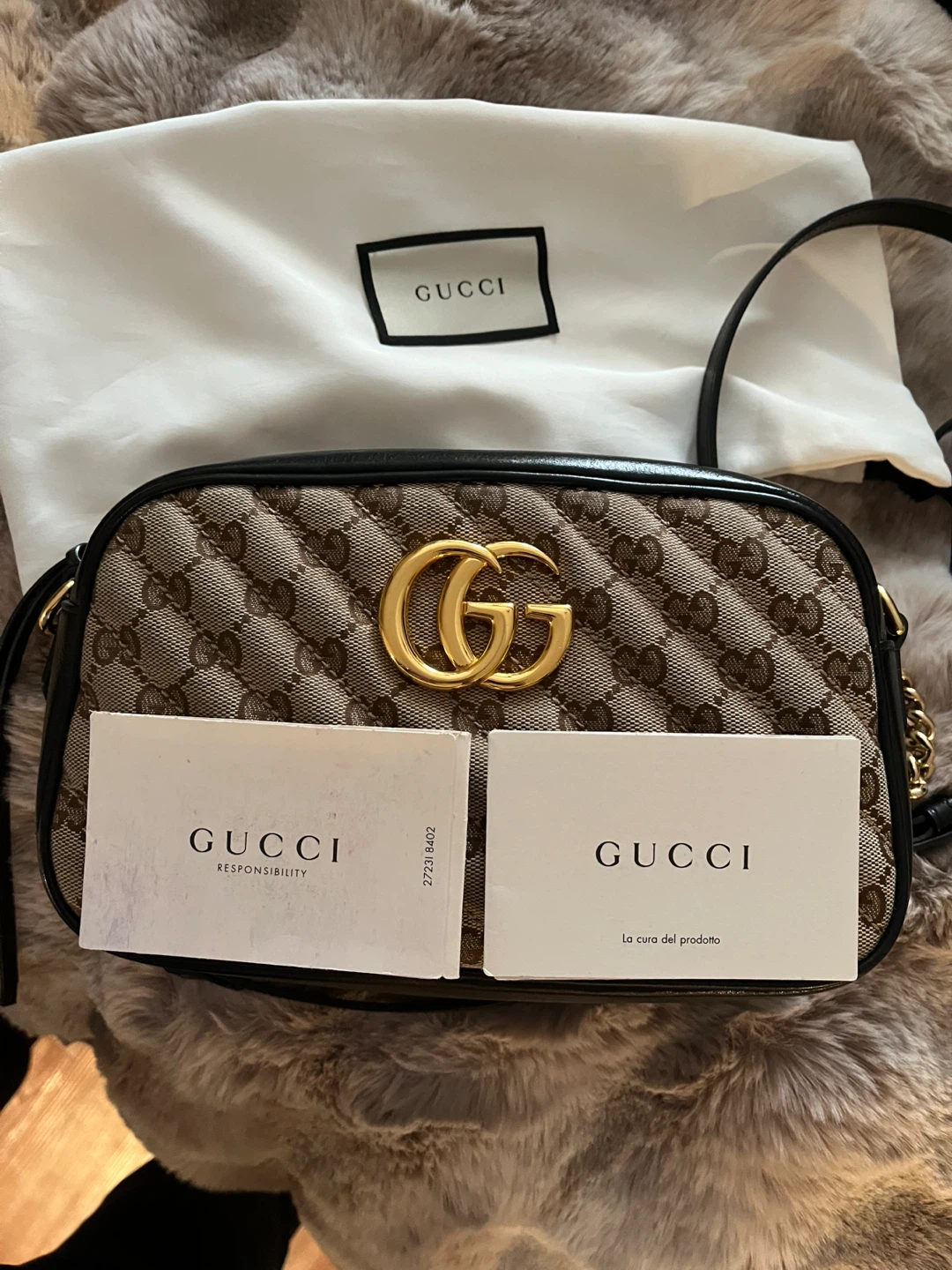 Gucci GG Marmont Small Shoulder Bag - AUTHENTIC