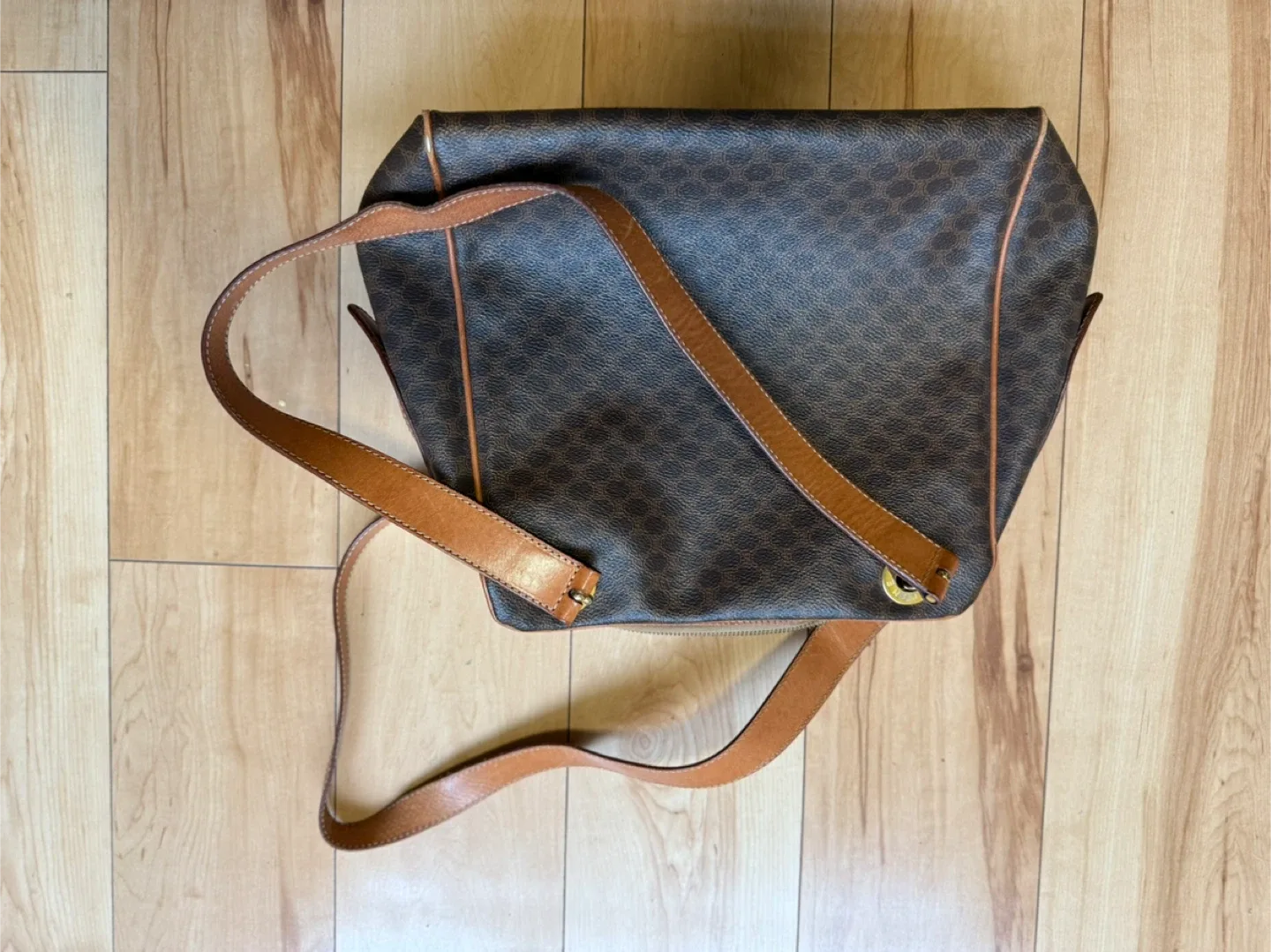 Celine Macadam Handbag image indicator(2)