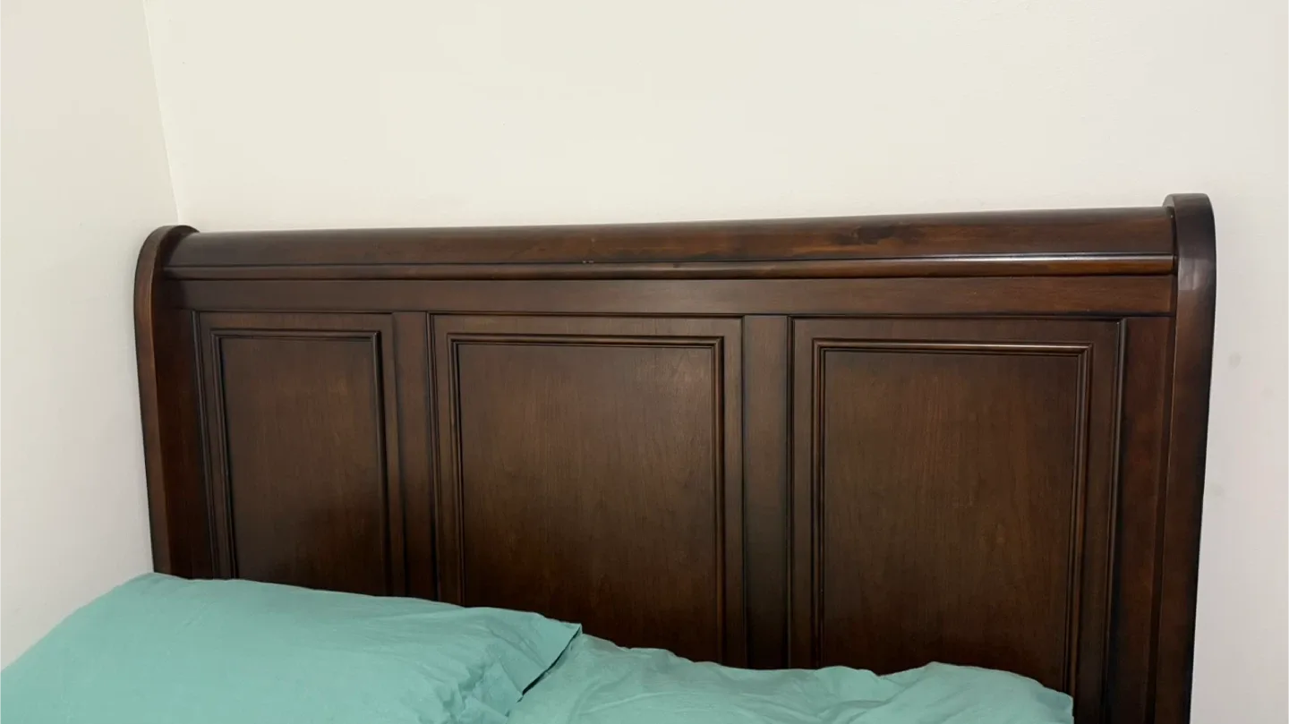 Queen Size Bed with Mattress & Storage Drawers image indicator(3)