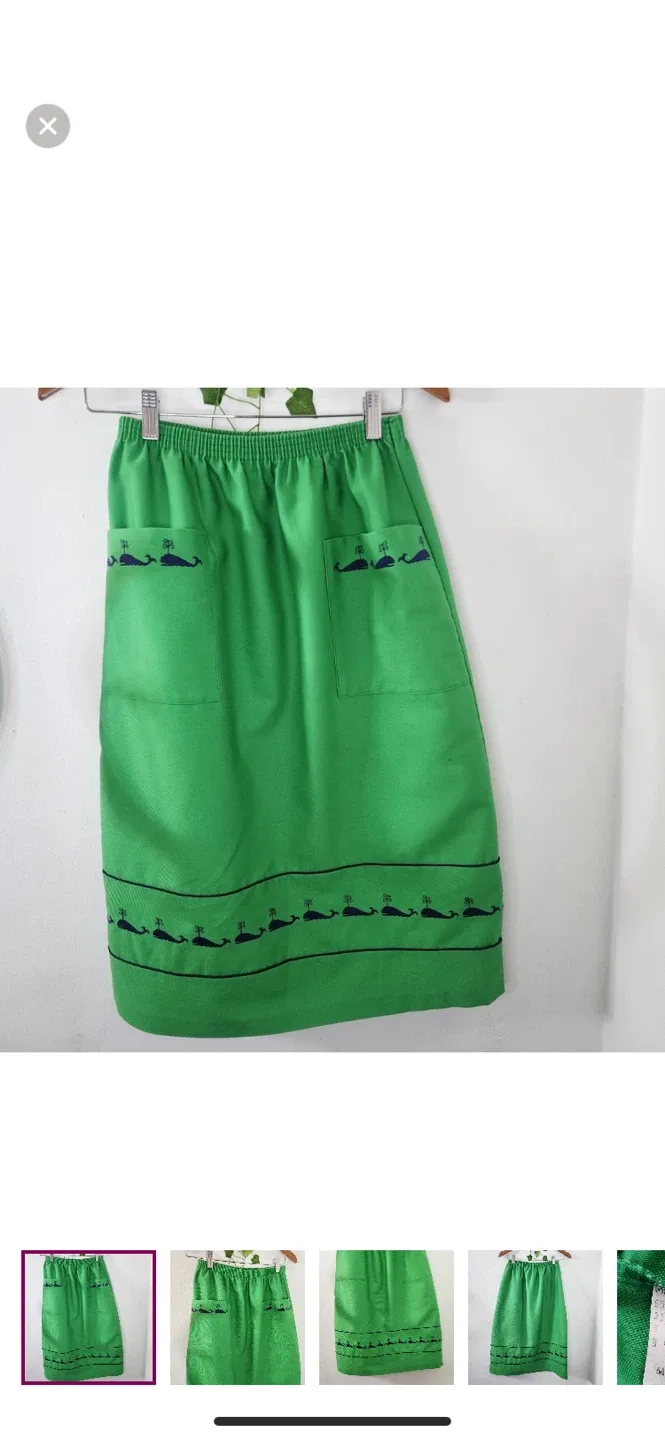Green Skirt with Whale Design size m ladies thumbnail
