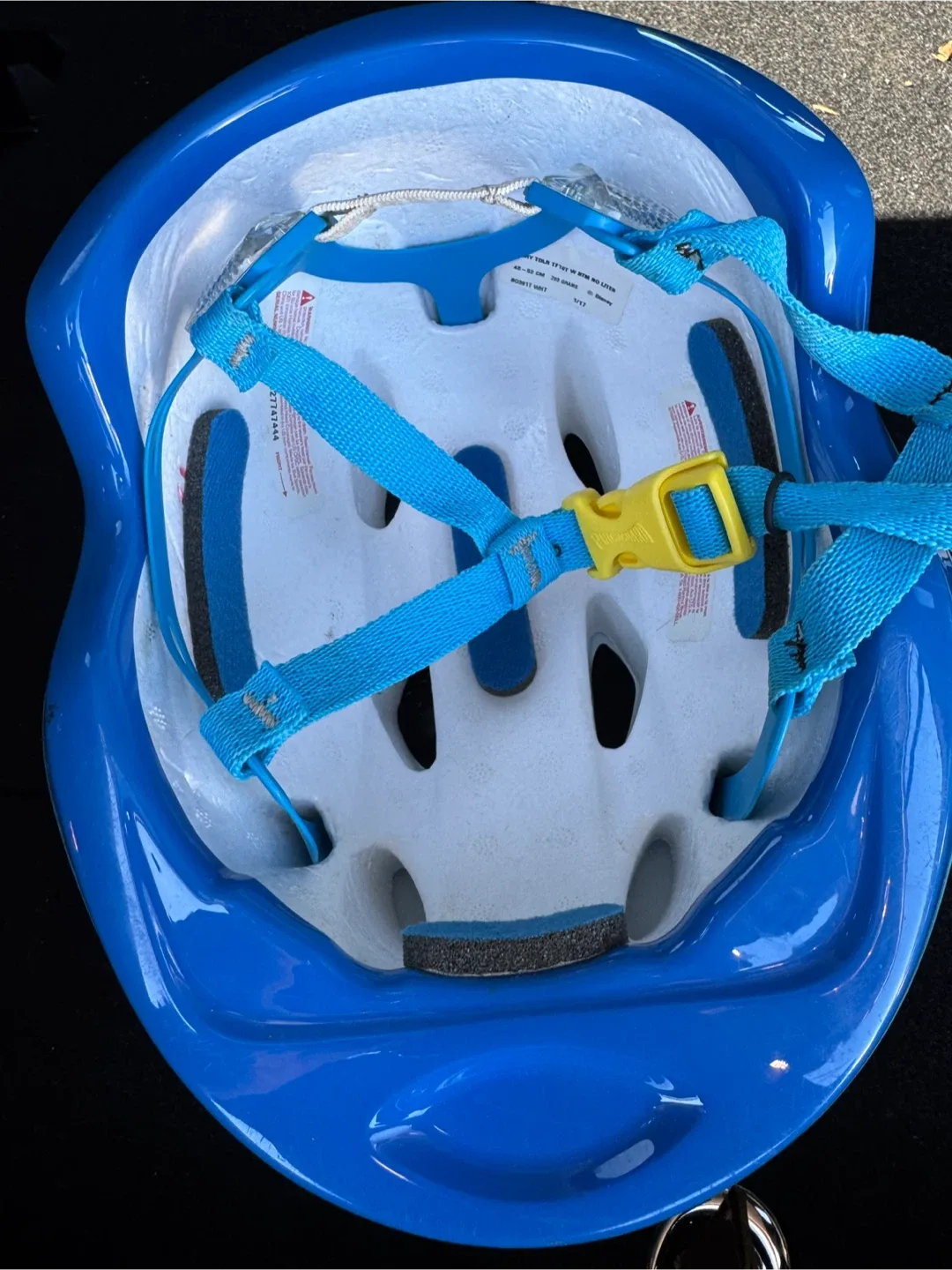 Disney Finding Dory Kids Bike Helmet image indicator(2)