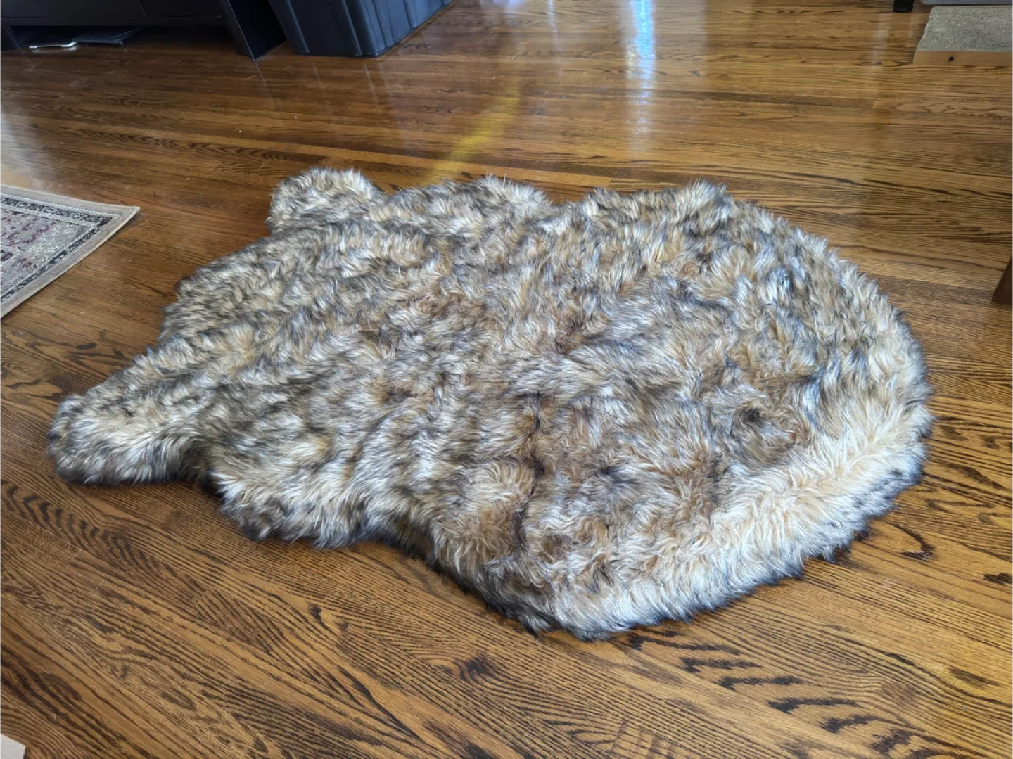 Faux Fur rug thumbnail