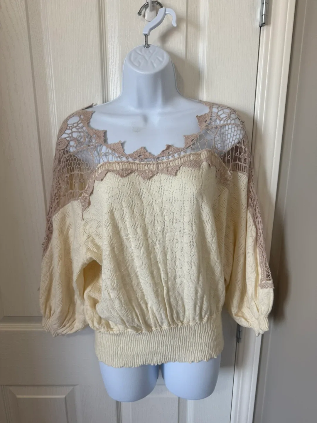 Free People Sweater thumbnail