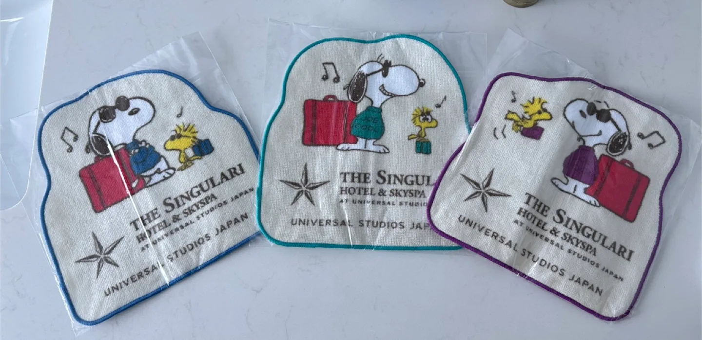 Universal Studios Japan Snoopy Hand Face Towels thumbnail