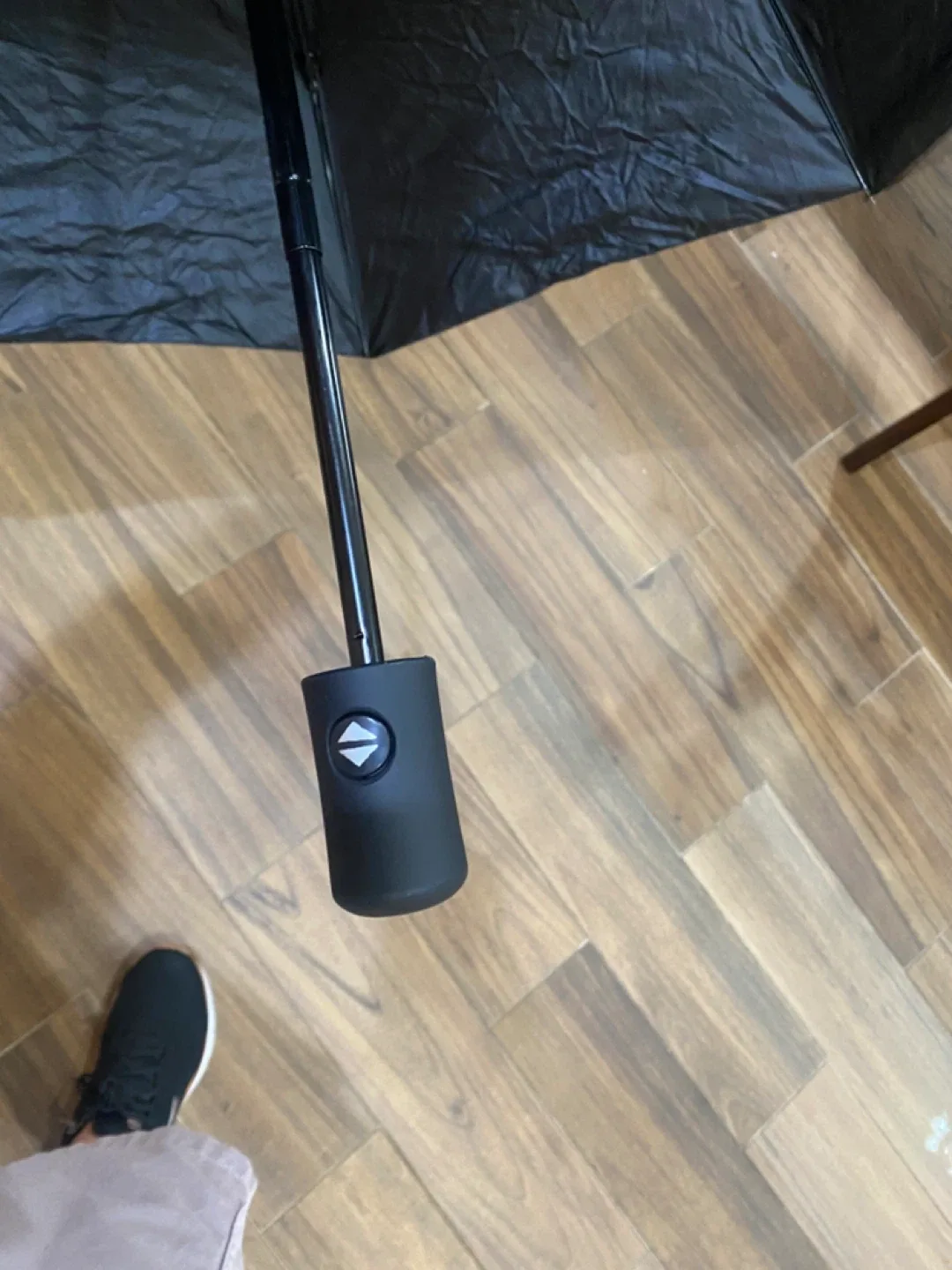 Chanel Black Umbrella faux image indicator(4)