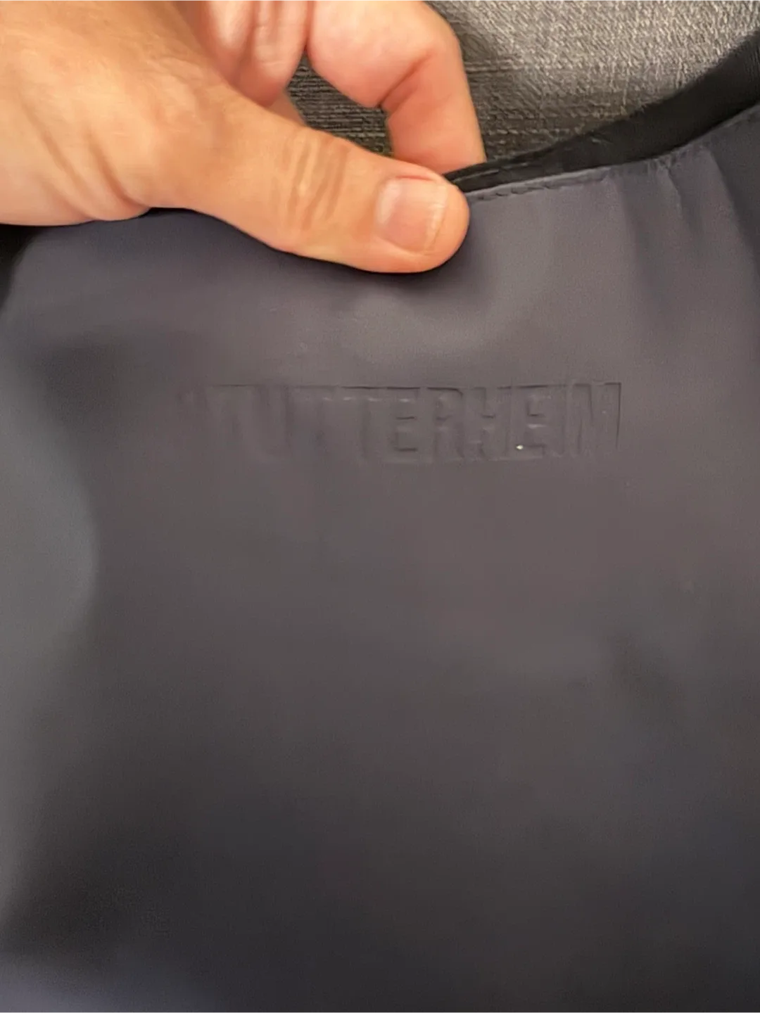 Stutterheim Svea Puffer Bag Matte Navy image indicator(3)