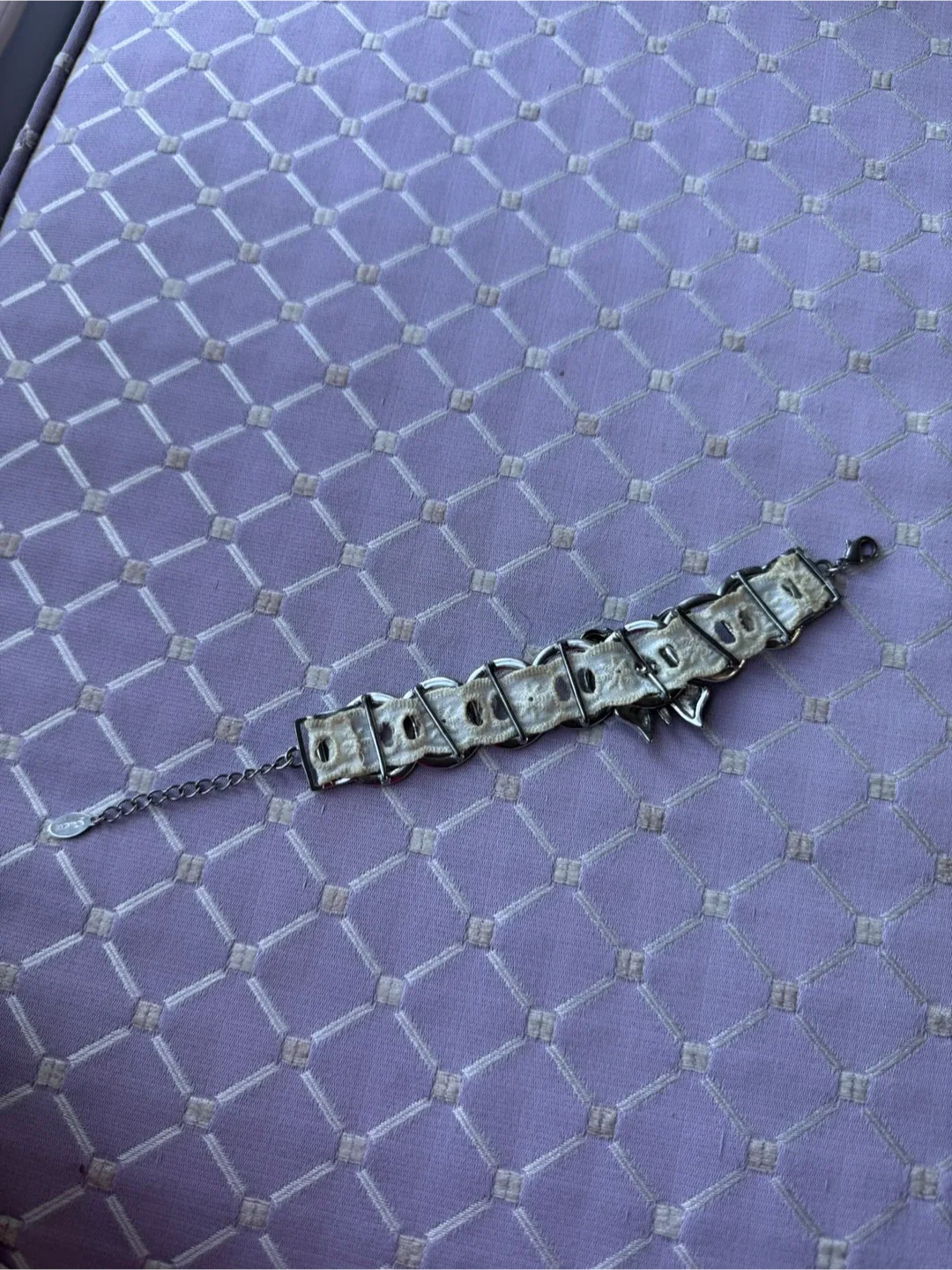 Guess Butterfly Chain Bracelet image indicator(4)