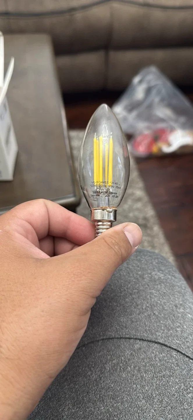 New Vototec LED Candelabra Light Bulbs thumbnail