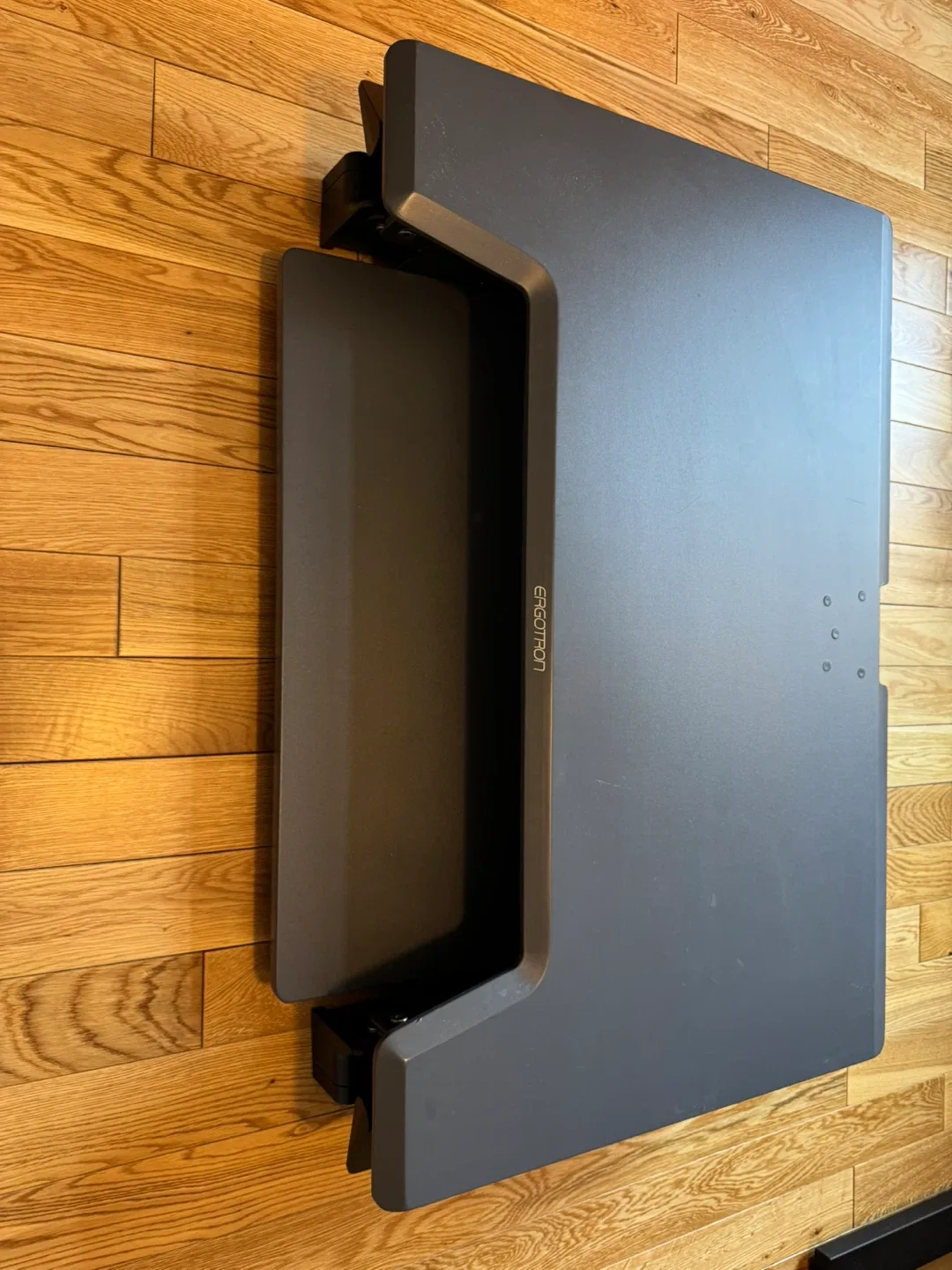 Ergotron Workfit-T Standing Desk Converter image indicator(4)