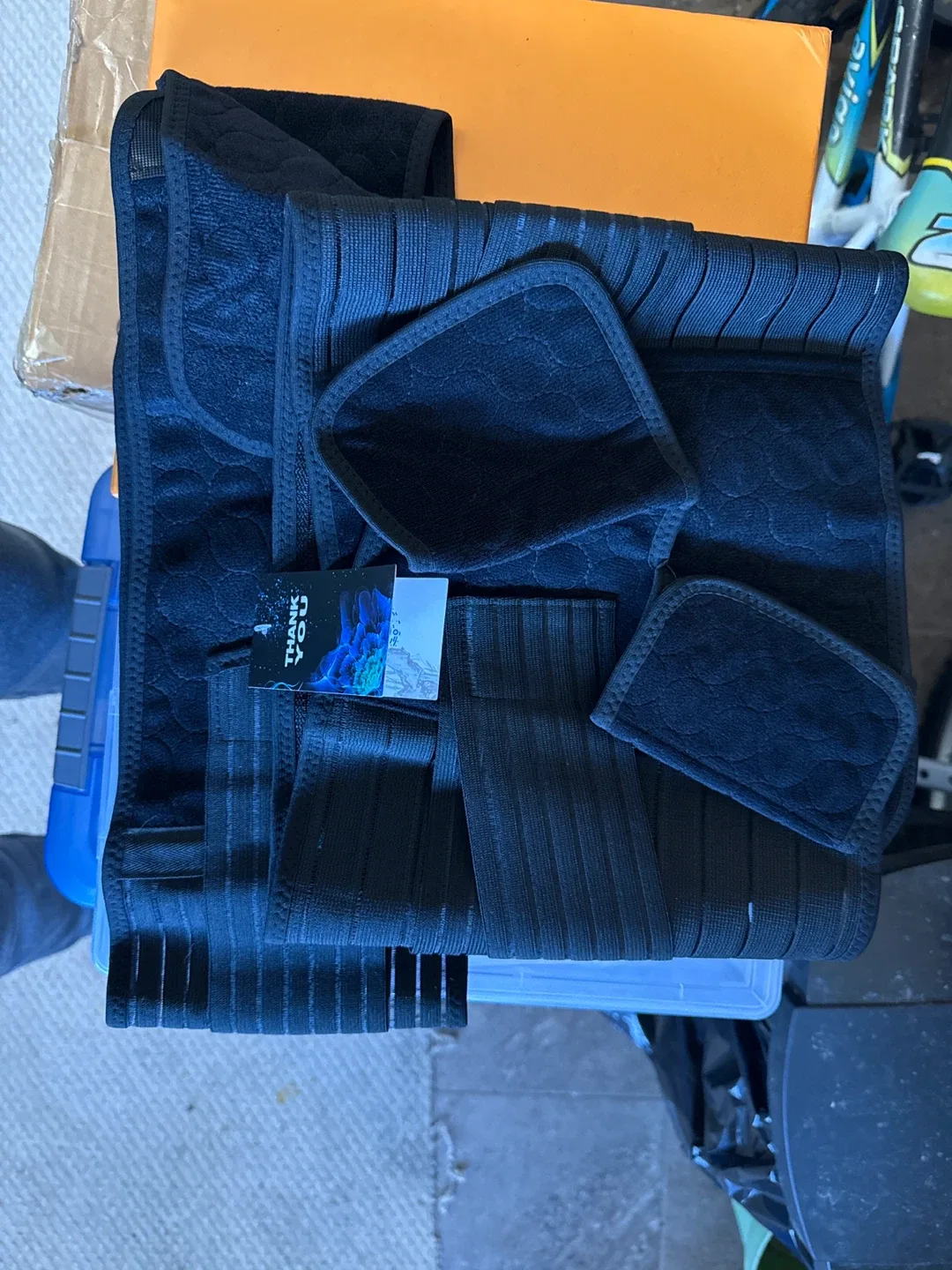 ChongErfei Back Support Belt image indicator(2)