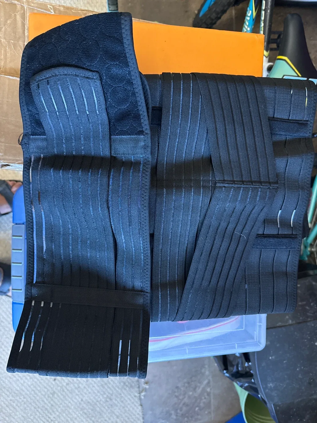 ChongErfei Back Support Belt image indicator(3)