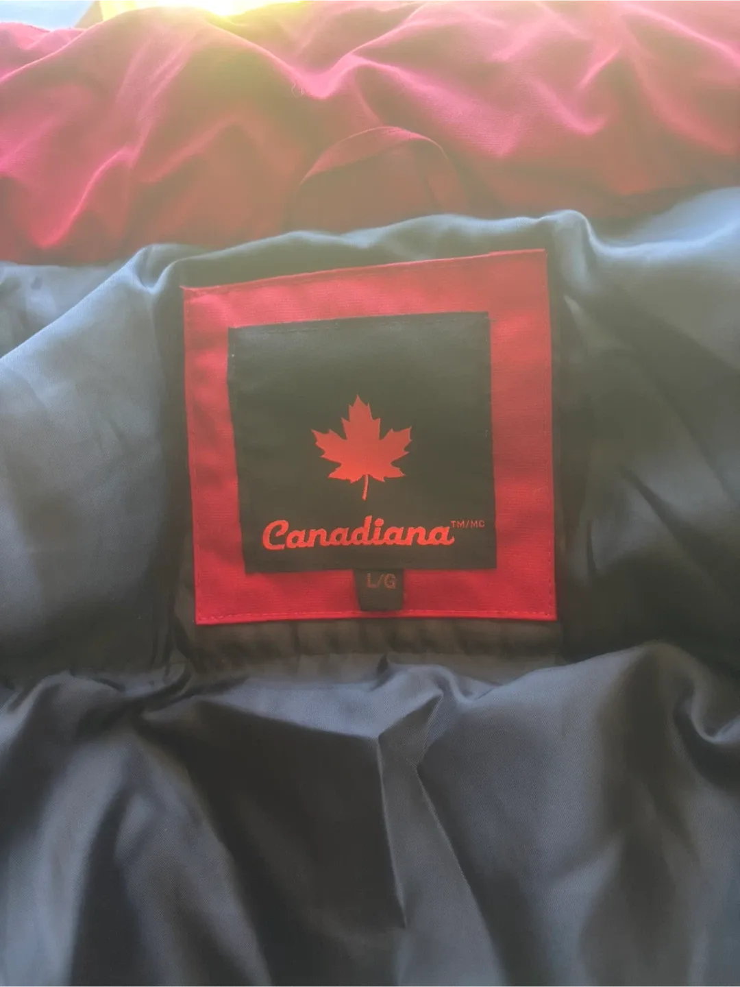 Canadiana Winter Parka - Size L/G image indicator(4)