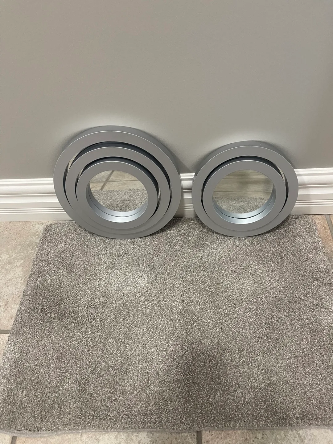 REDUCED - Set of 5 NEW Round Silver Mirrors image indicator(4)